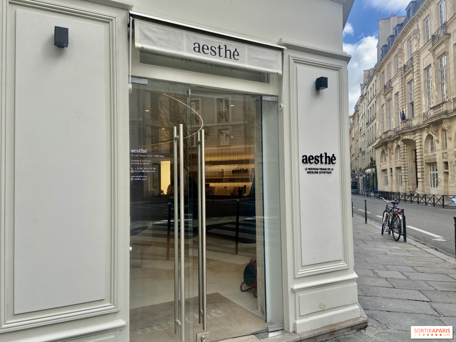 727664-aesthe-l-adresse-parisienne-qui-democratise-la-medecine-esthetique-sans-chirurgie