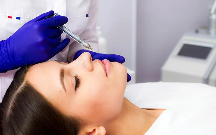 injection-acide-hyaluronique-paris-centre-marais-esthetique-home
