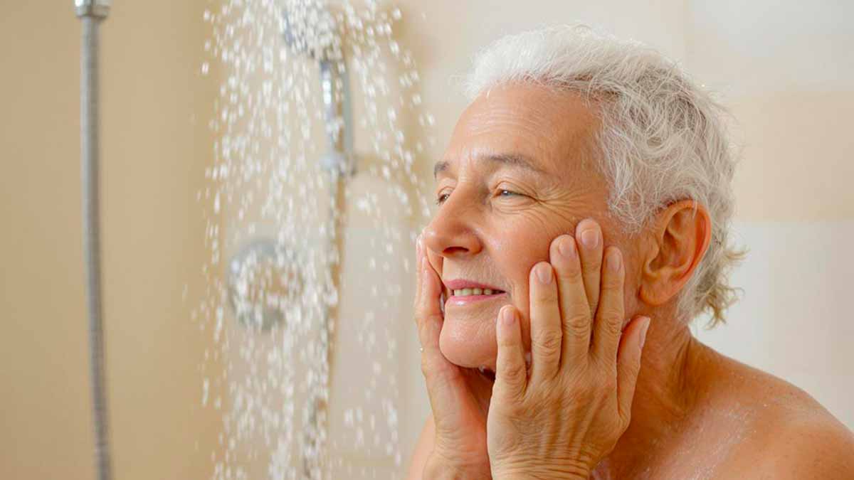 se-doucher-moins-souvent-ameliore-la-sante.jpg