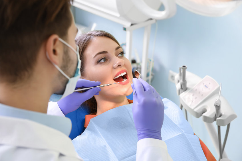 consultation et diagnostic dentaire